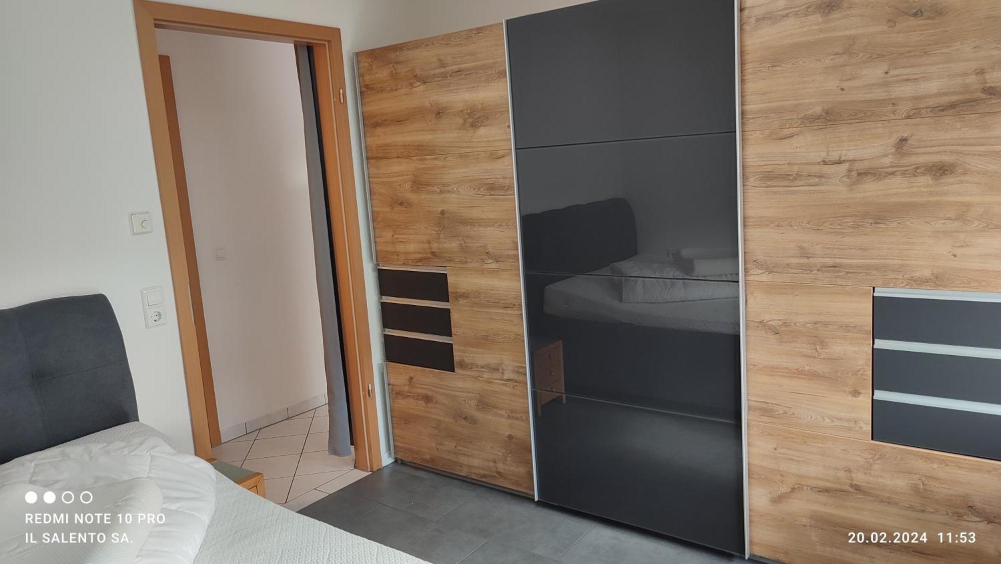Gemuetliche 2 Zimmer Wohnung In Markgroeningen Exterior foto